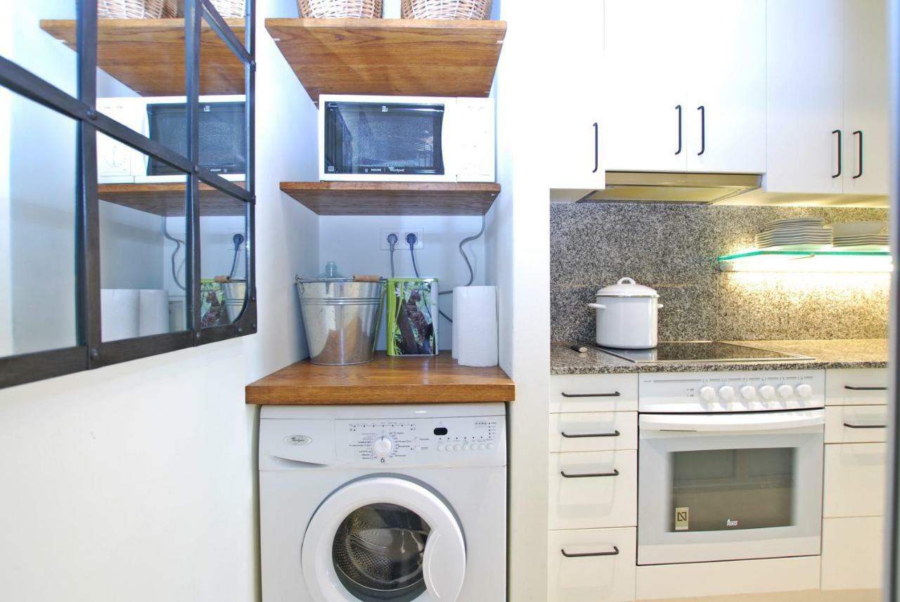Blue Fridge Apartmen - Blue Fridge Apartmen - Ideal For Couples, Near Beach And Well Connected Apartment Vilassar De Mar Luaran gambar